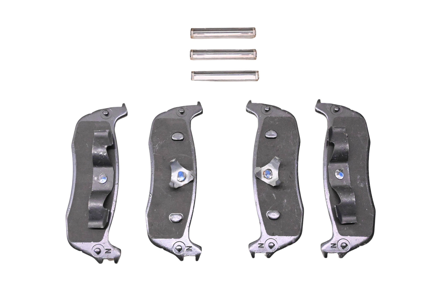 New OEM Motorcraft BRF-1424, 6W1Z-2200-BA Rear Ceramic Disc Brake Kit NOS