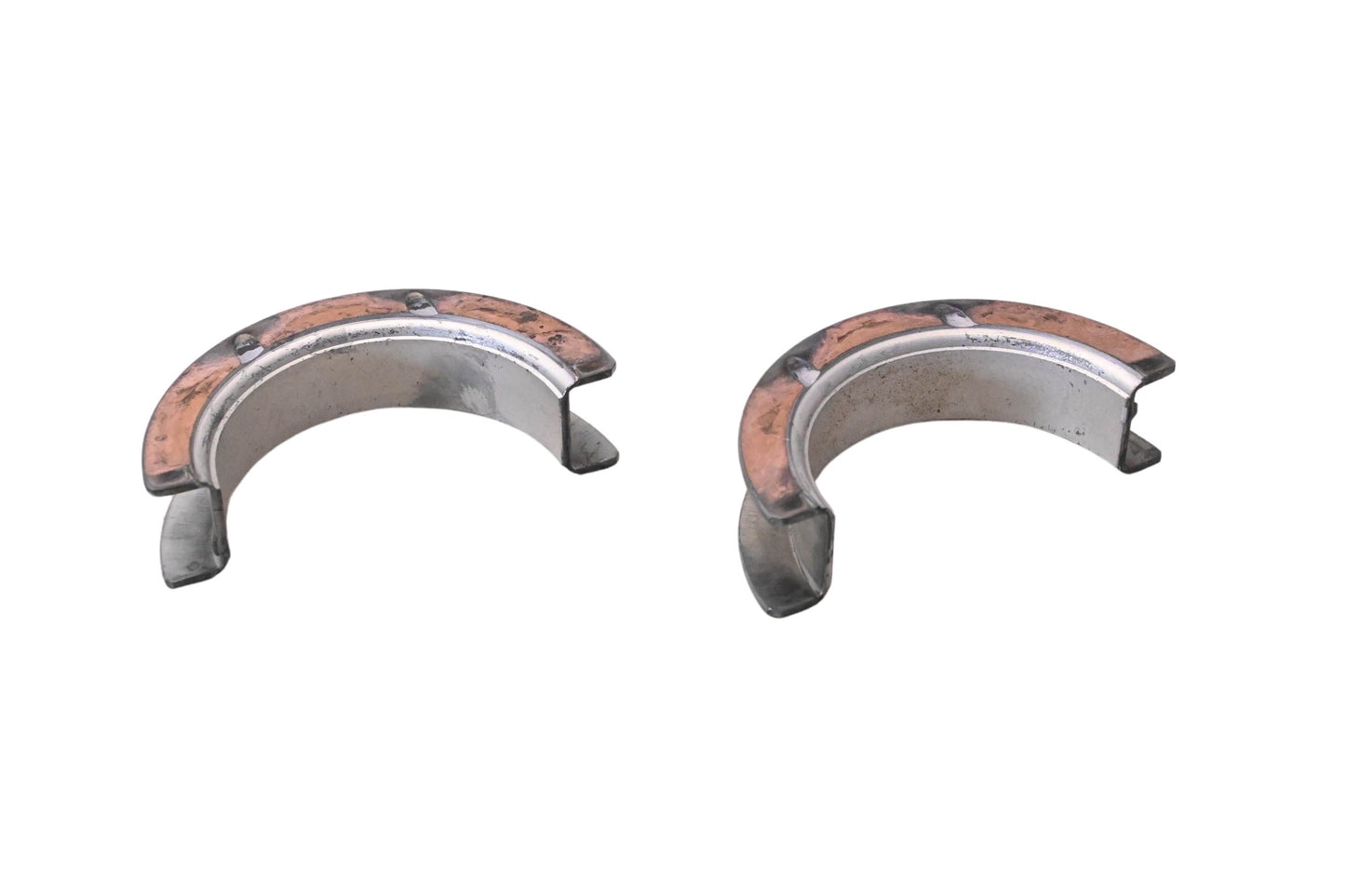 New OEM Ford D7AZ-6337-P Lower Center Main Thrust Bearings Qty 2 NOS