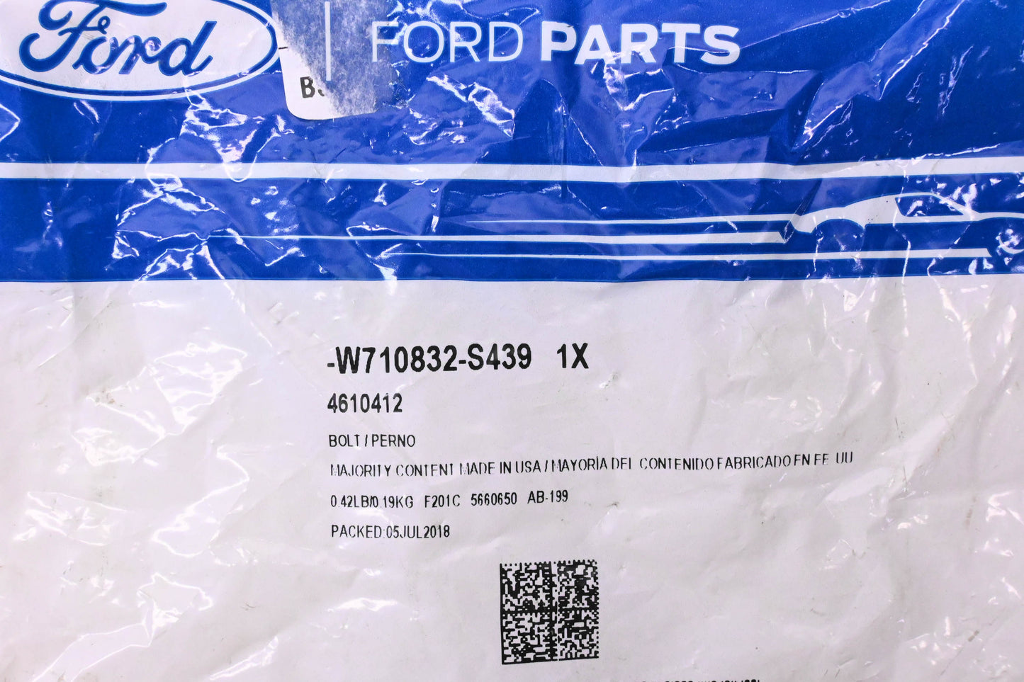New OEM Ford W710832-S439, 4610412 Rear Insulator Bolt NOS