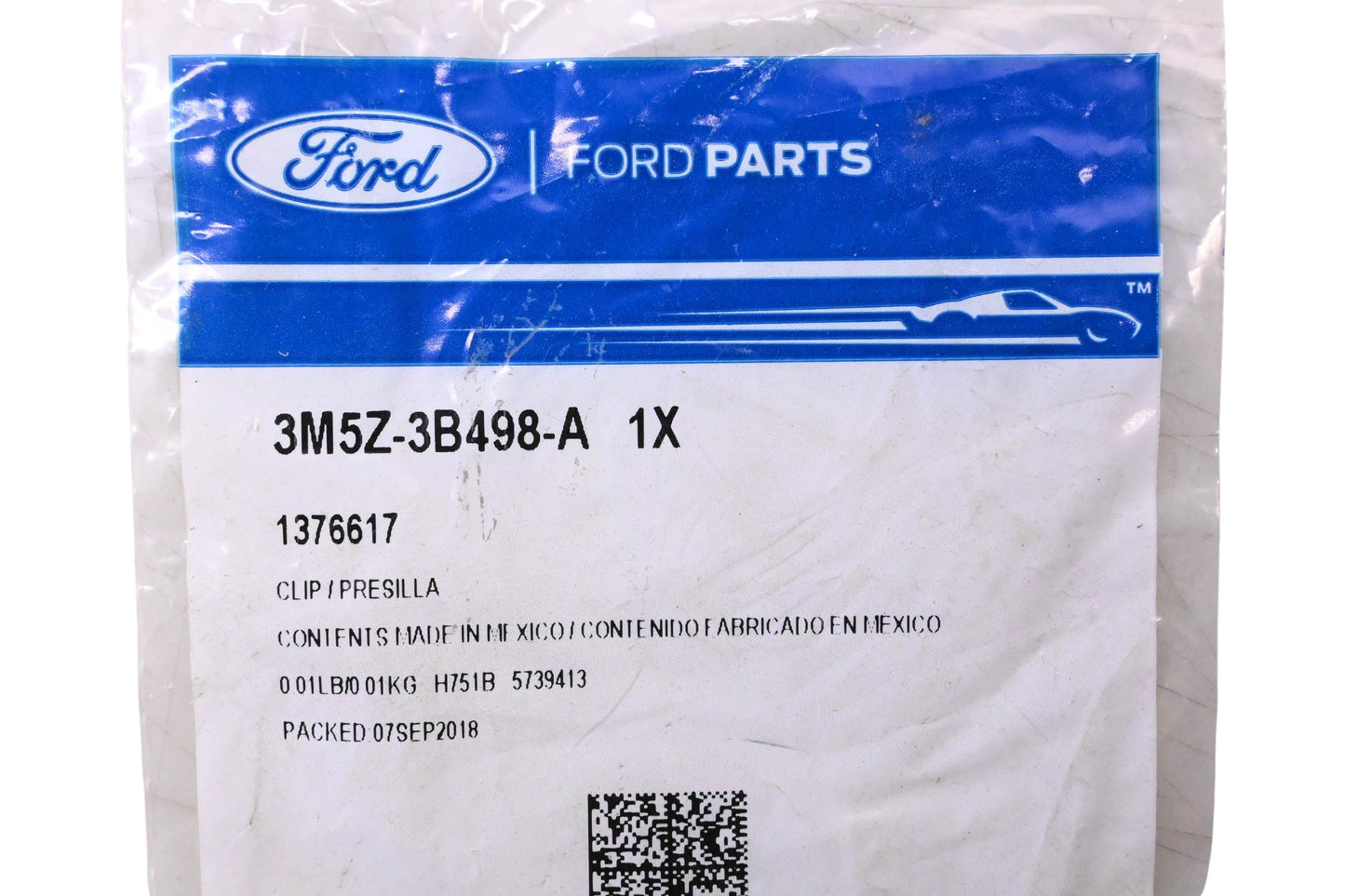 New OEM Ford 3M5Z-3B498-A, 1376617 Clip NOS