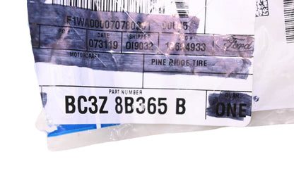 New OEM Ford BC3Z-8B365-B Radiator Coolant Hose C-Clip NOS