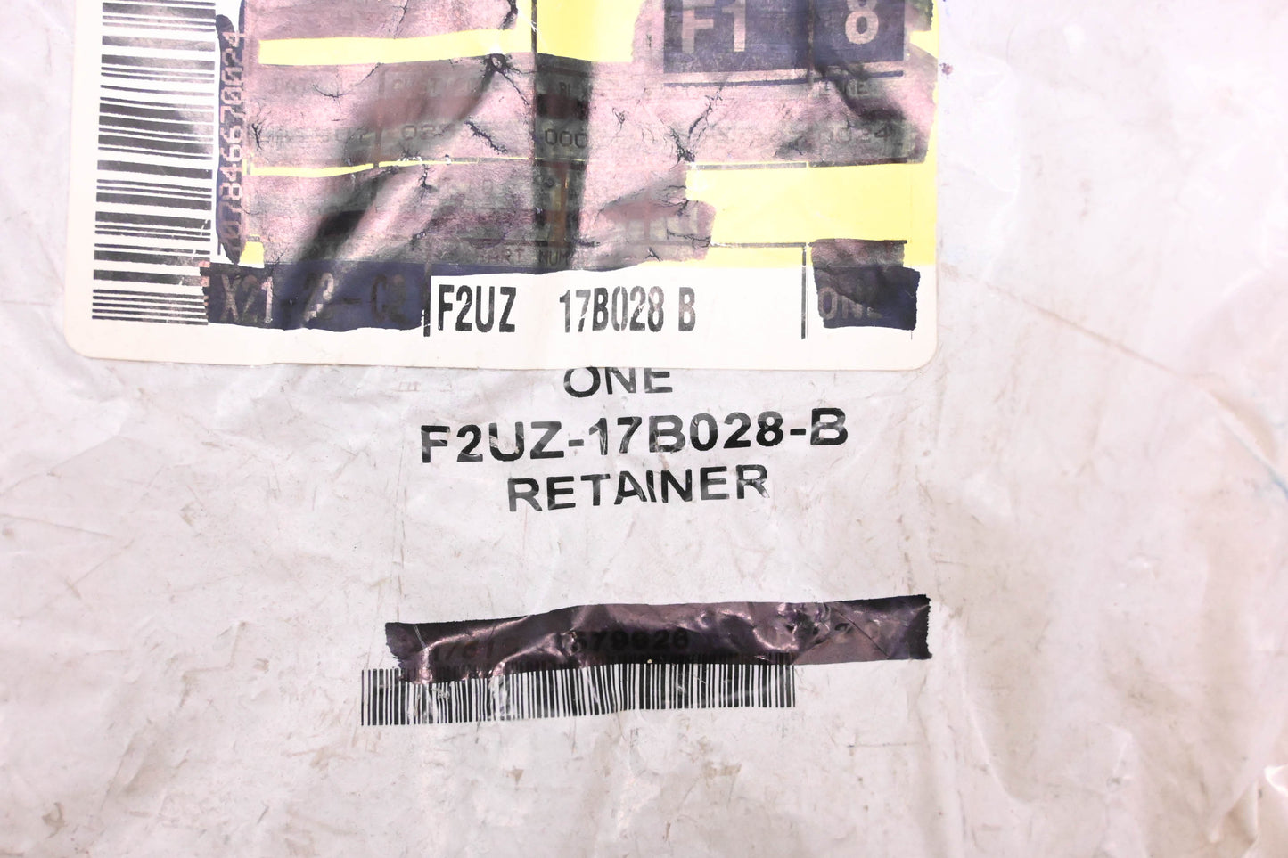 New OEM Ford F2UZ-17B028-B Carrier Retainer Assembly NOS