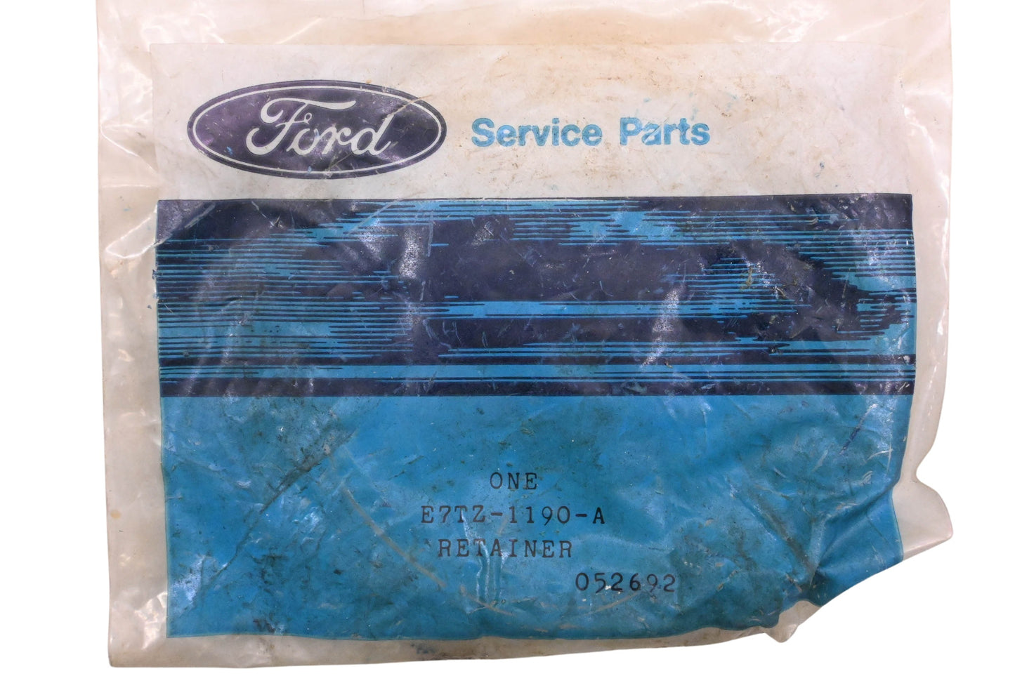 New OEM Ford E7TZ-1190-A Wheel Seal Retainer NOS