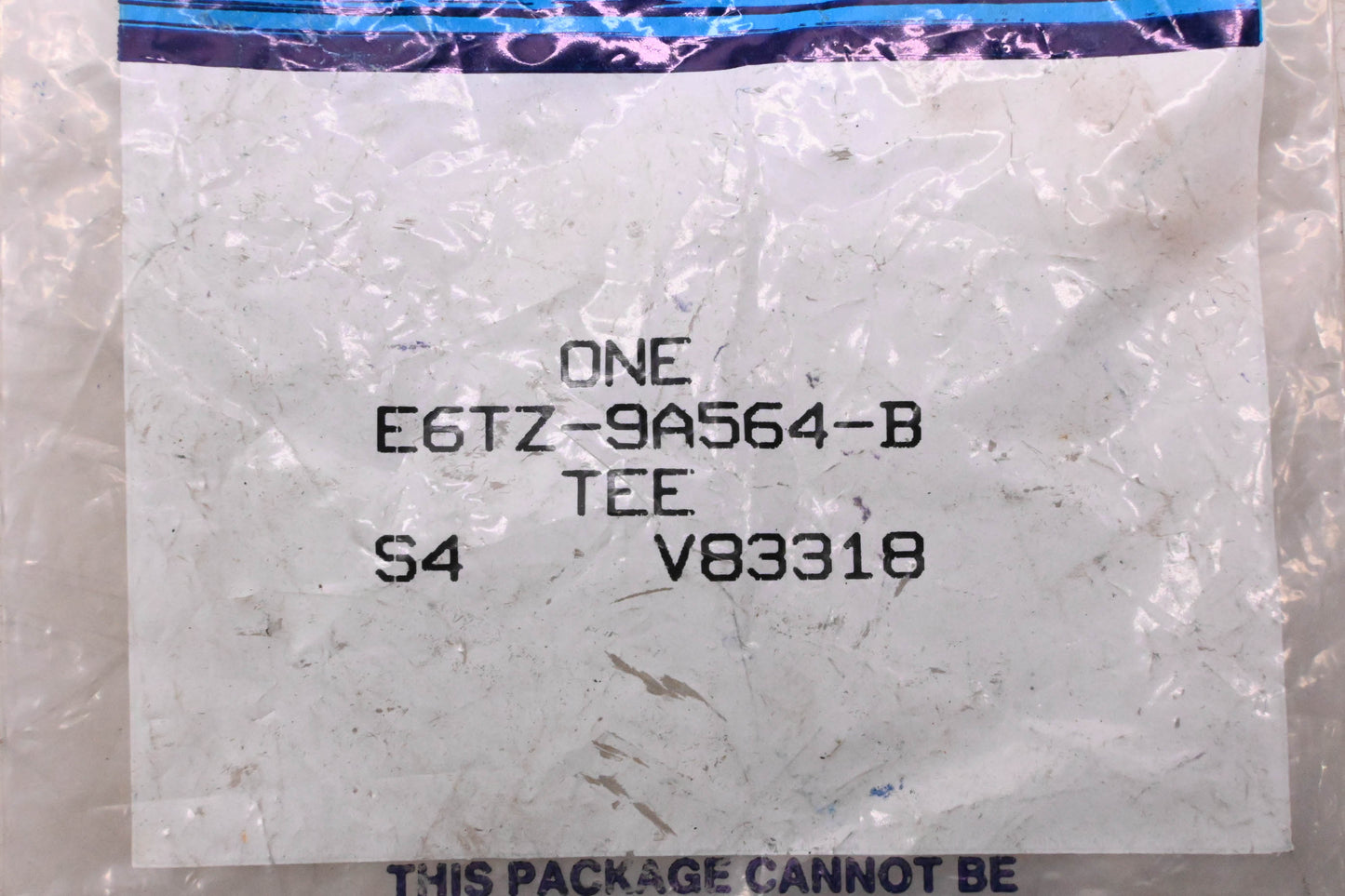 New OEM Ford E6TZ-9A564-B Diesel 90 Degree Fuel Pipe Tee NOS