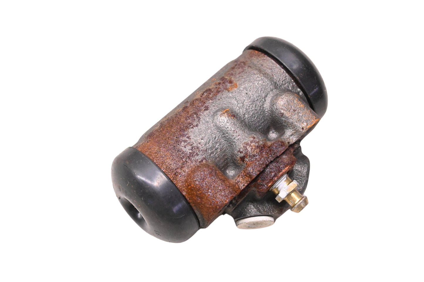 New OEM Ford F5UZ-2262-A Left Side Rear Drum Brake Cylinder NOS