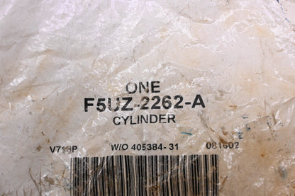 New OEM Ford F5UZ-2262-A Left Side Rear Drum Brake Cylinder NOS