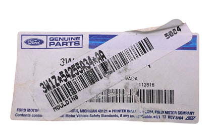 New OEM Ford 3W1Z-54255A34-AA Door Reveal Molding Assembly Kit NOS
