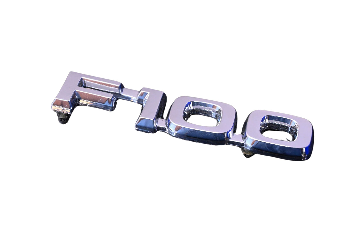 New OEM Ford E0TZ-16720-EA F100 Emblem Nameplate NOS