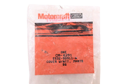 New OEM Motorcraft CM-4391, E53Z-9D911-A Fuel Pressure Regulator Cover Kit NOS