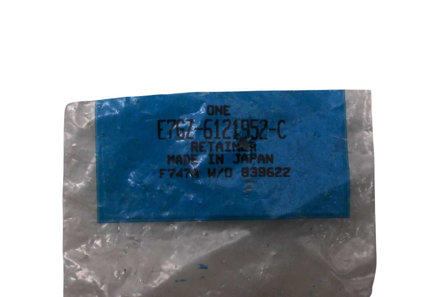 New OEM Ford E7GZ-6121952-C Door Lock Rod Retainer NOS