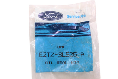 New OEM Ford E2TZ-3L526-A Oil Seal Kit NOS