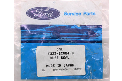 New OEM Ford F32Z-3C084-B Dust Seal NOS