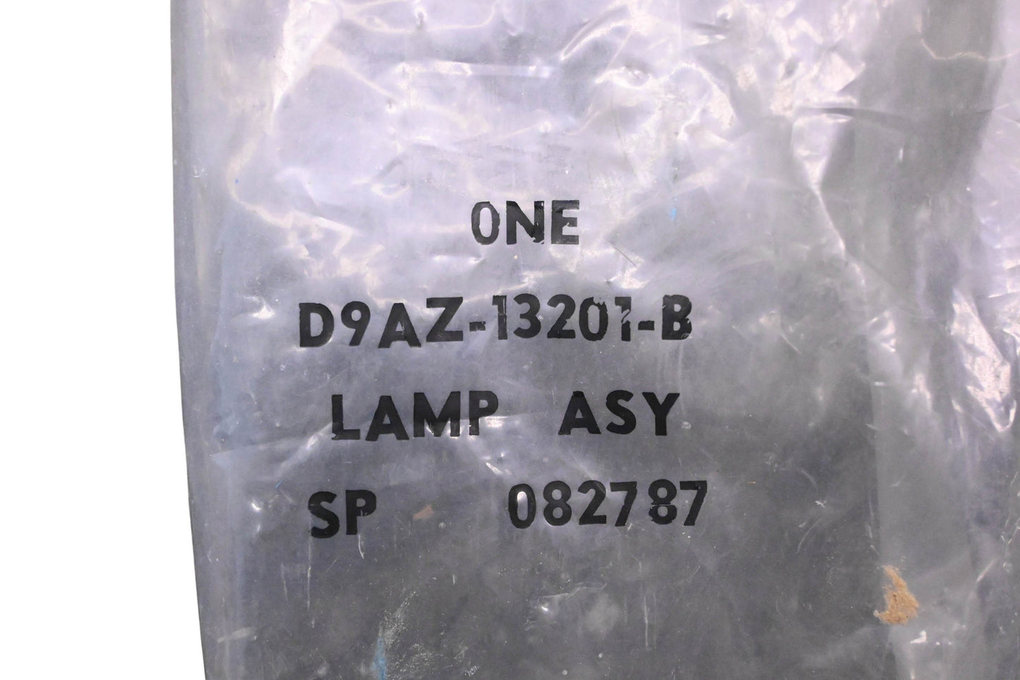 New OEM Ford D9AZ-13201-B Lamp Assembly NOS