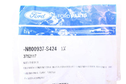 New OEM Ford N800937-S424, 3752117 Seat Belt Nut NOS