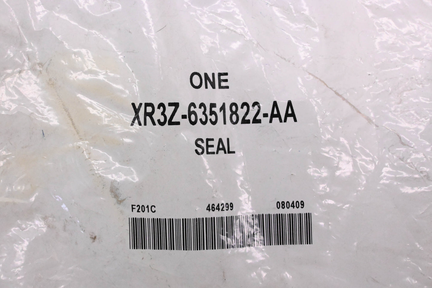New OEM Ford XR3Z-6351822-AA Pillar Molding Seal NOS