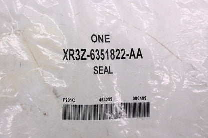New OEM Ford XR3Z-6351822-AA Pillar Molding Seal NOS