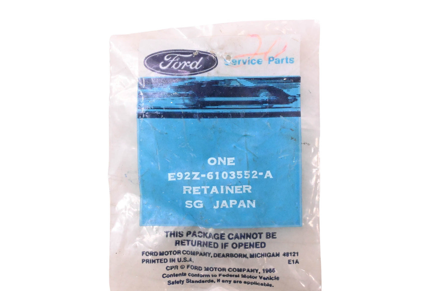 New OEM Ford E92Z-6103552-A Retainer NOS