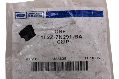 New OEM Ford 1L2Z-7N291-BA Transmission Oil Cooler Line Clip NOS