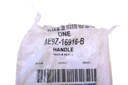New OEM Ford AE9Z-16916-B Pull Handle Assembly NOS