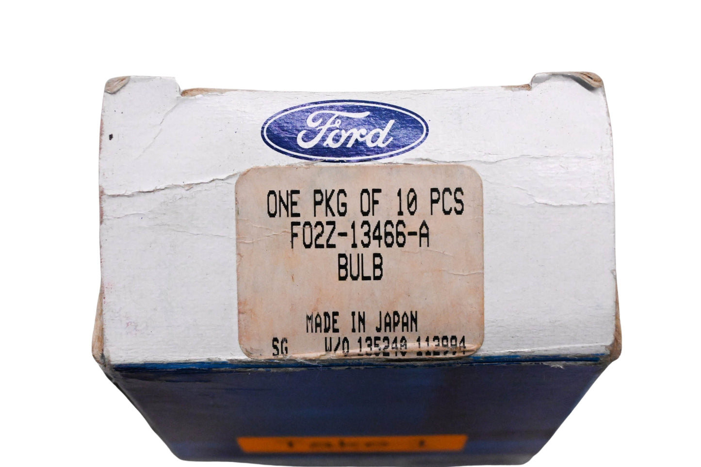 New OEM Ford F02Z-13466-A Bulb Assemblies Qty 4 NOS