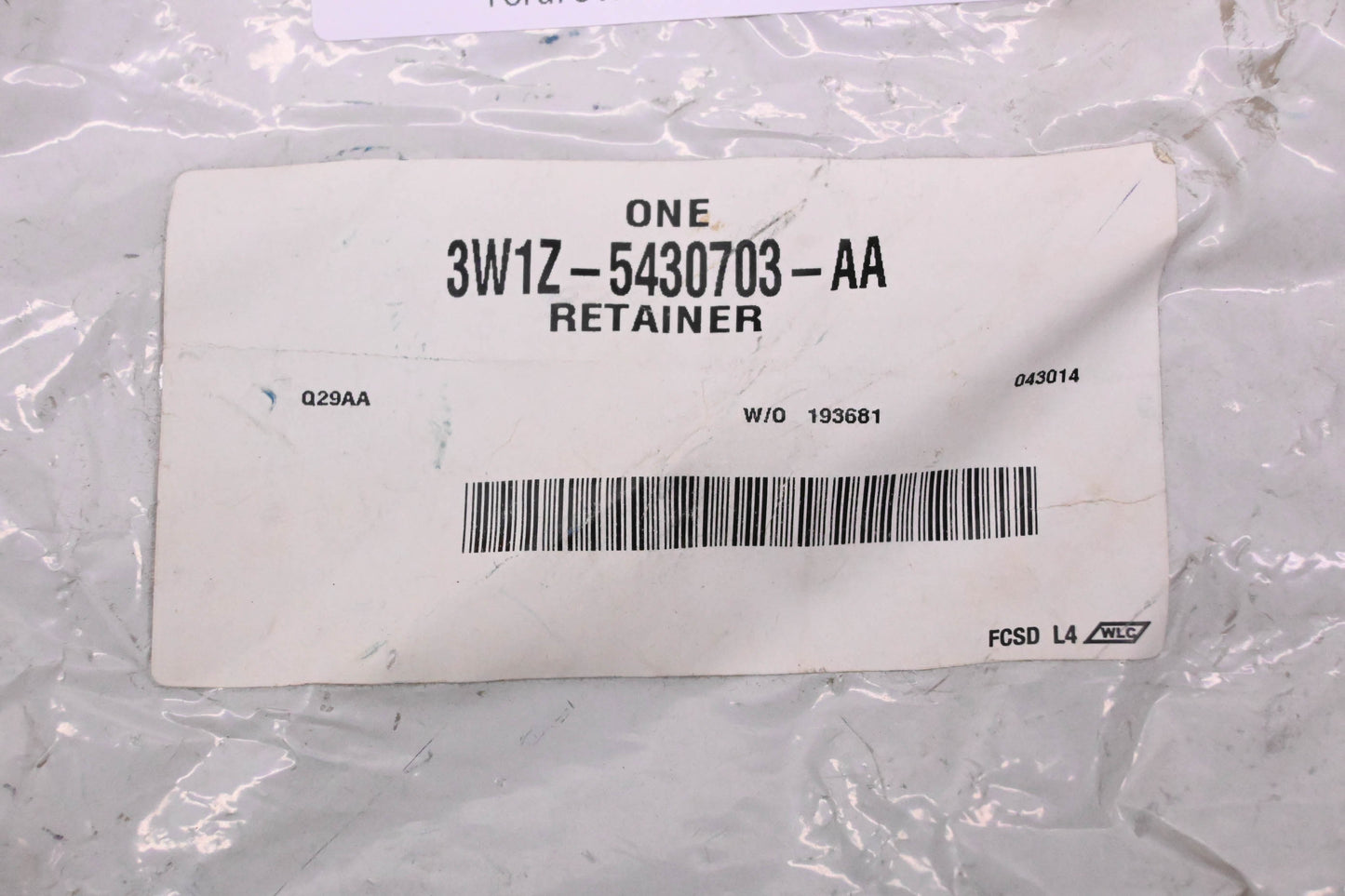 New OEM Ford 3W1Z-5430703-AA Ashtray Receptacle/Retainer NOS