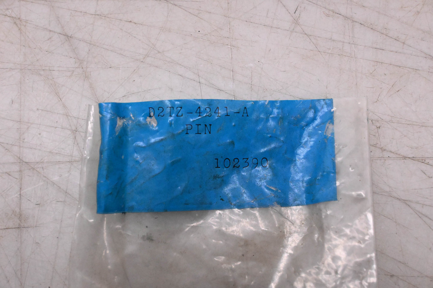 New OEM Ford D2TZ-4241-A Pins Qty 4 NOS