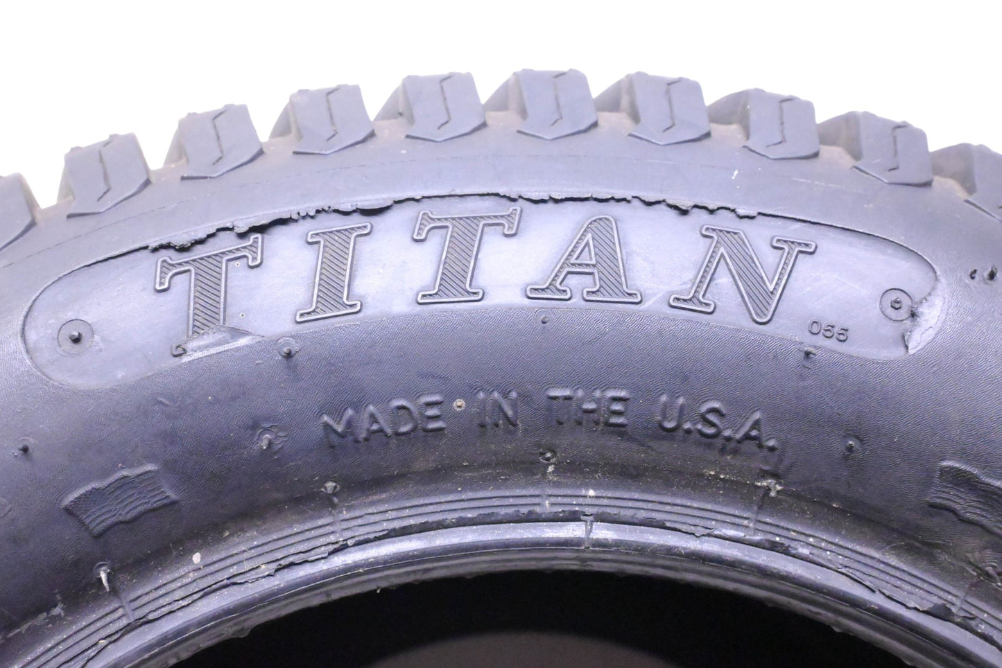 Titan 474353 Multi Trac C/S 23x10.50-12 NHS 2 ply NOS