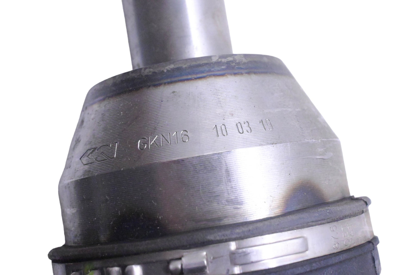 GKN 1600015708, GKN16, 10 03 19 Rear Axle