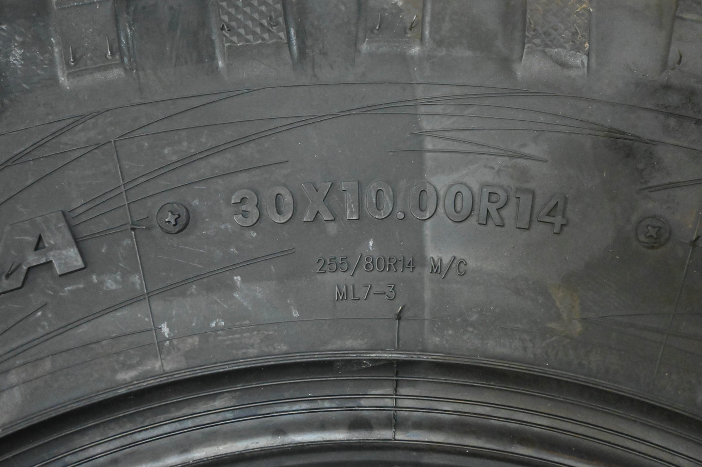 Maxxis Tires108-20 Roxxilla 30x10.00R14 255/80R14 Tire NOS