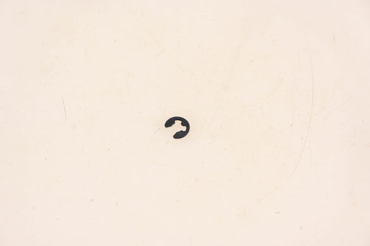 New OEM Polaris 7710670 Retaining E-Clip Ring NOS