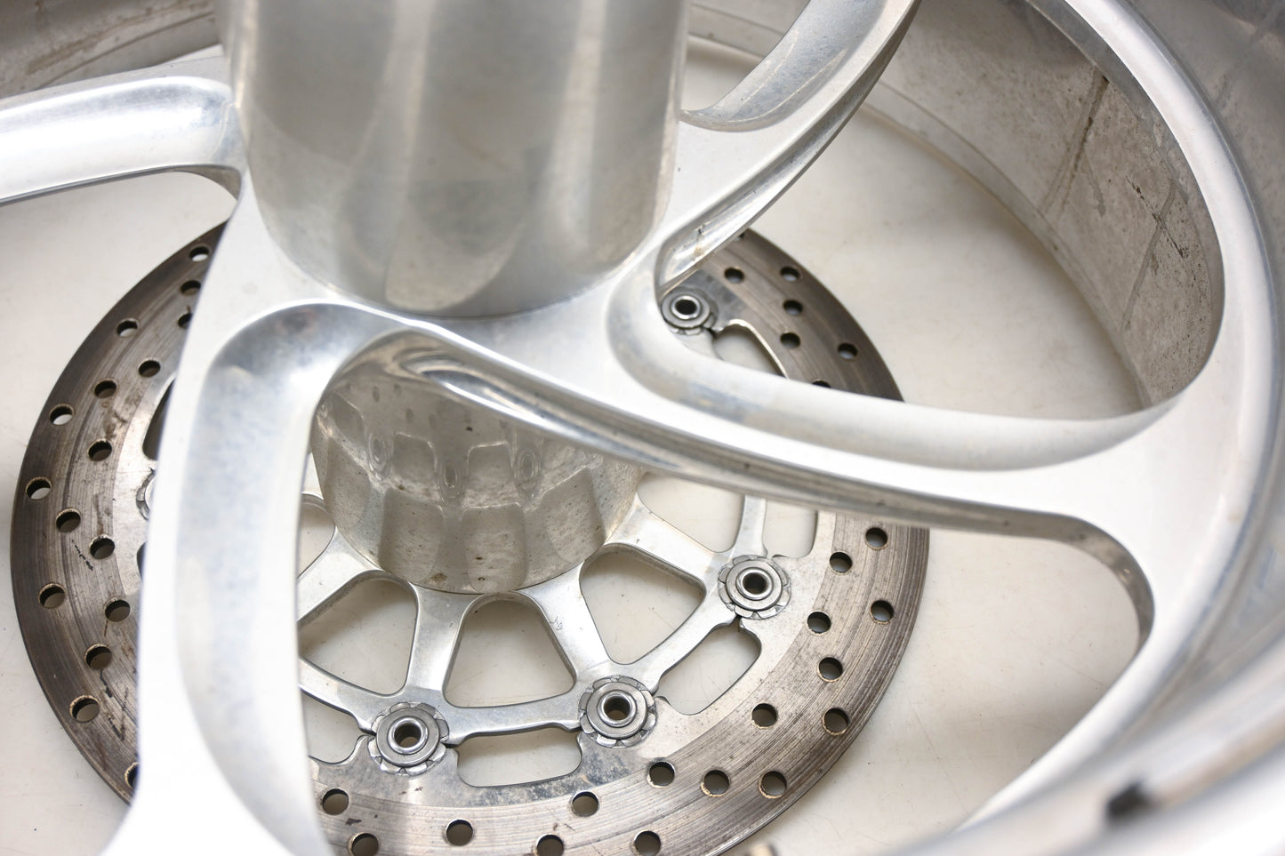 Aftermarket 0157-3825B-MON-4, 256227, 0157-3825BB Silver Billet 18x8.5 5-Lug Wheel