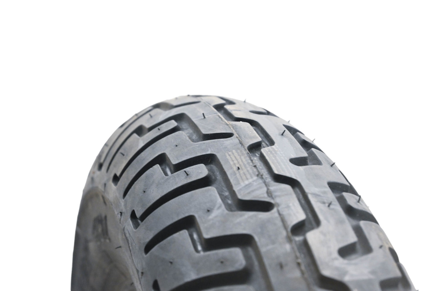 Dunlop 4072-91 Elite II 491 Belted MT90B16 71H Tire NOS