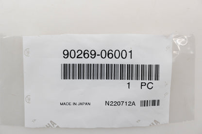 New OEM Yamaha 90269-06001-00 Plastic Rivet NOS