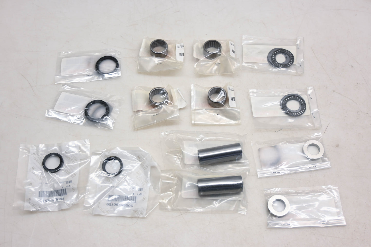 New OEM Yamaha 33D-W002C-00-00 Swing Arm Pivot Bearing Kit NOS
