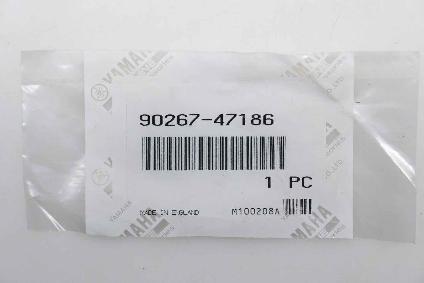 New OEM Yamaha 90267-47186-00 Rivet NOS