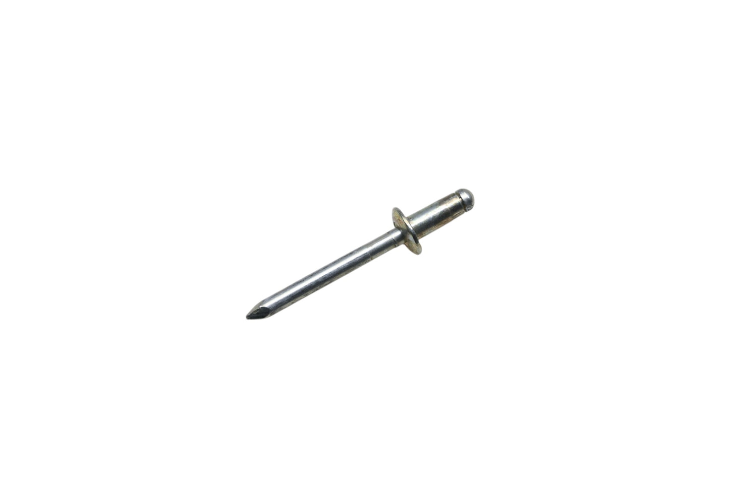 New OEM Yamaha 90267-48010-00 Rivet NOS