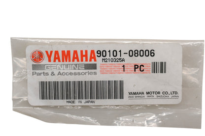 New OEM Yamaha 90101-08006-00 Bolts NOS