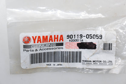 New OEM Yamaha 90119-05059-00 Bolt & Washer Assembly NOS