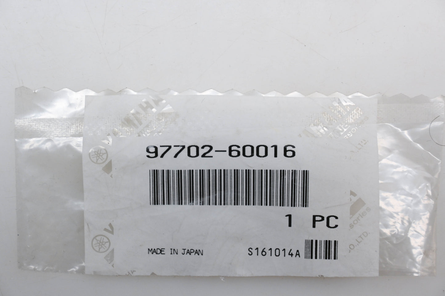 New OEM Yamaha 97702-60016-00 Tapping Screw NOS