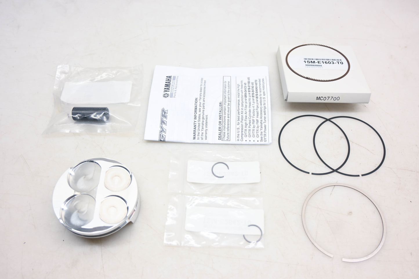 New OEM Yamaha B7B-E16A0-V0-00 GYTR High Compression Piston Kit NOS