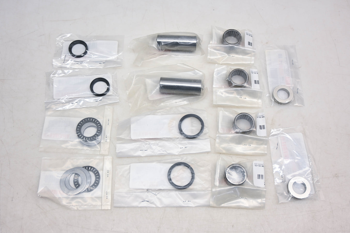 New OEM Yamaha BR9-W002C-00-00 Swing Arm Pivot Bearing Kit NOS