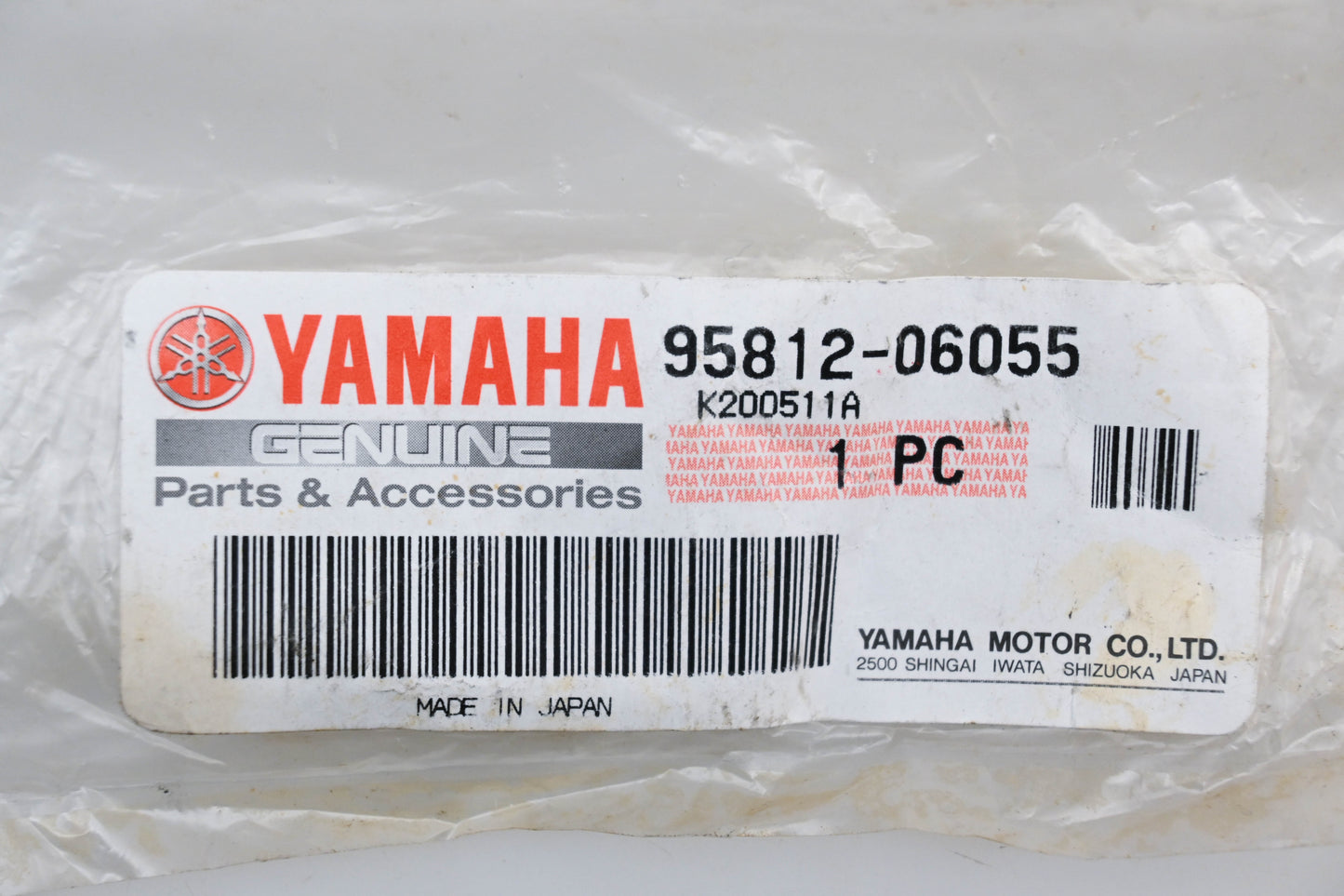 New OEM Yamaha 95812-06055-00 Flange Bolt NOS