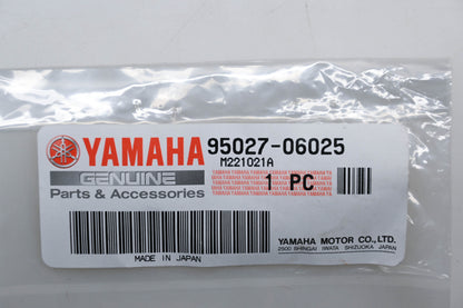 New OEM Yamaha 95027-06025-00 Flange Bolt NOS