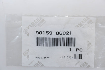 New OEM Yamaha 90159-06021-00 Bolt & Washer Assembly NOS