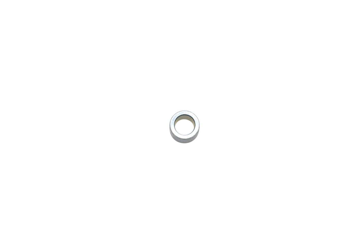 New OEM Yamaha 90387-06105-00 Collar NOS
