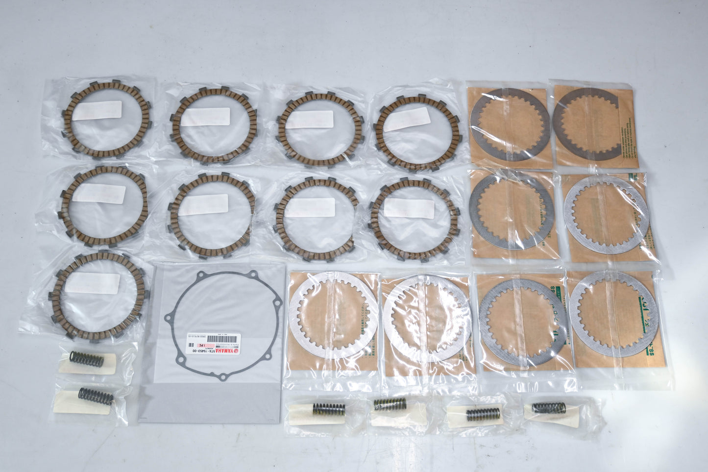 New OEM Yamaha 2S2-W001G-00-00 Clutch Plate Kit NOS