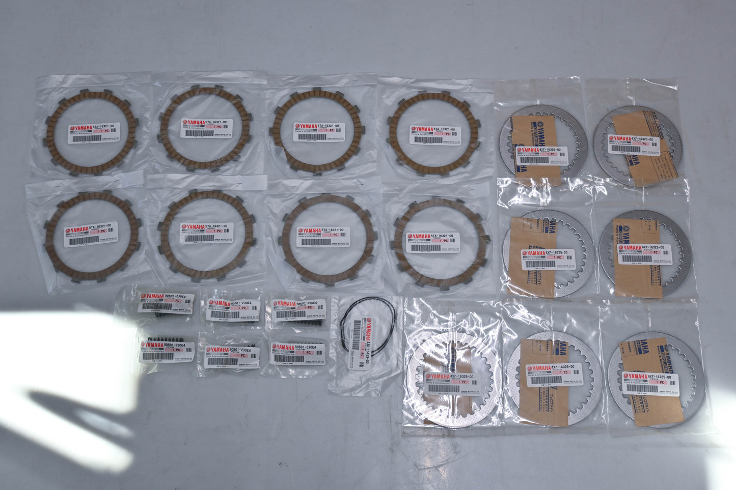 New OEM Yamaha 33D-W001G-00-00 Clutch Plate Kit NOS