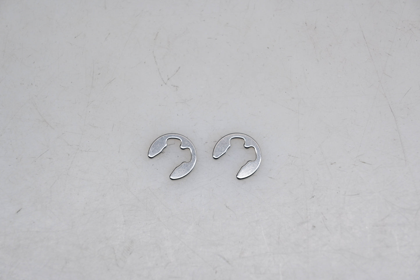 New OEM Polaris 7710466 E-Clips Qty 2 NOS
