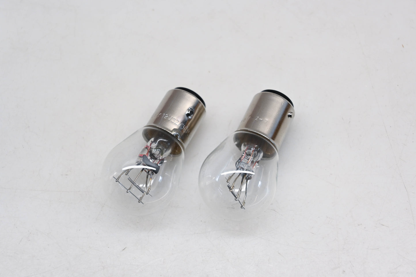 New OEM Yamaha 256-84714-61-00 Tail Light Bulbs Qty 2 NOS