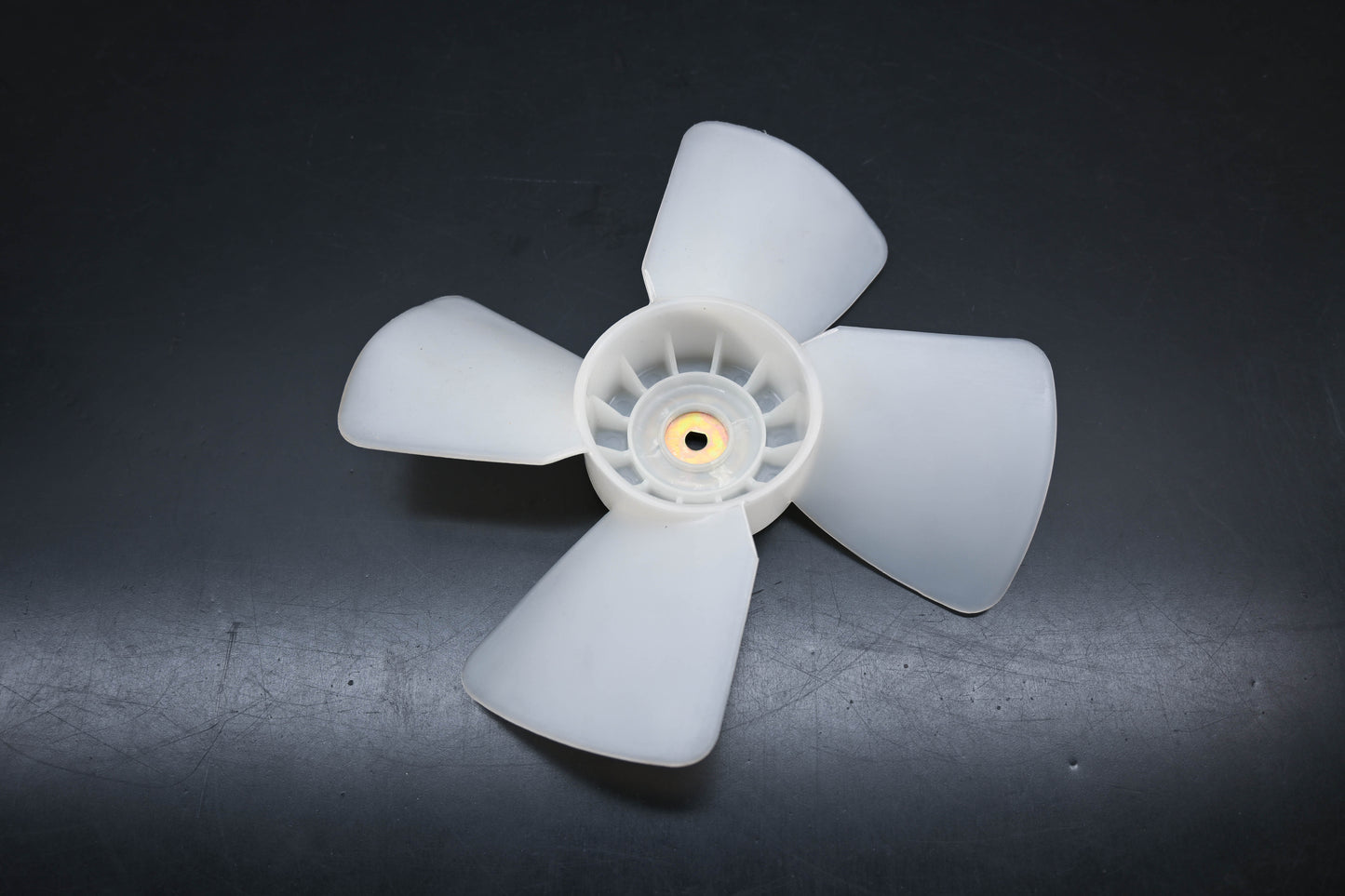 Mitsuba 3083949, 1225/210 Polaris Fan Blade NOS